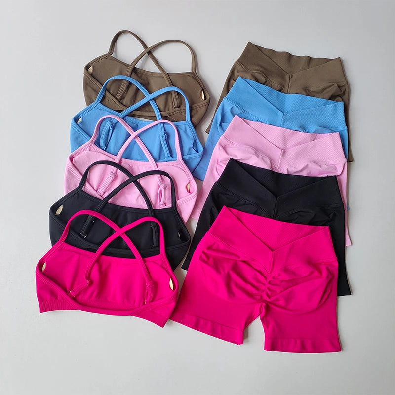Seamless Yoga Suit for Women - Comfortable & Stylish