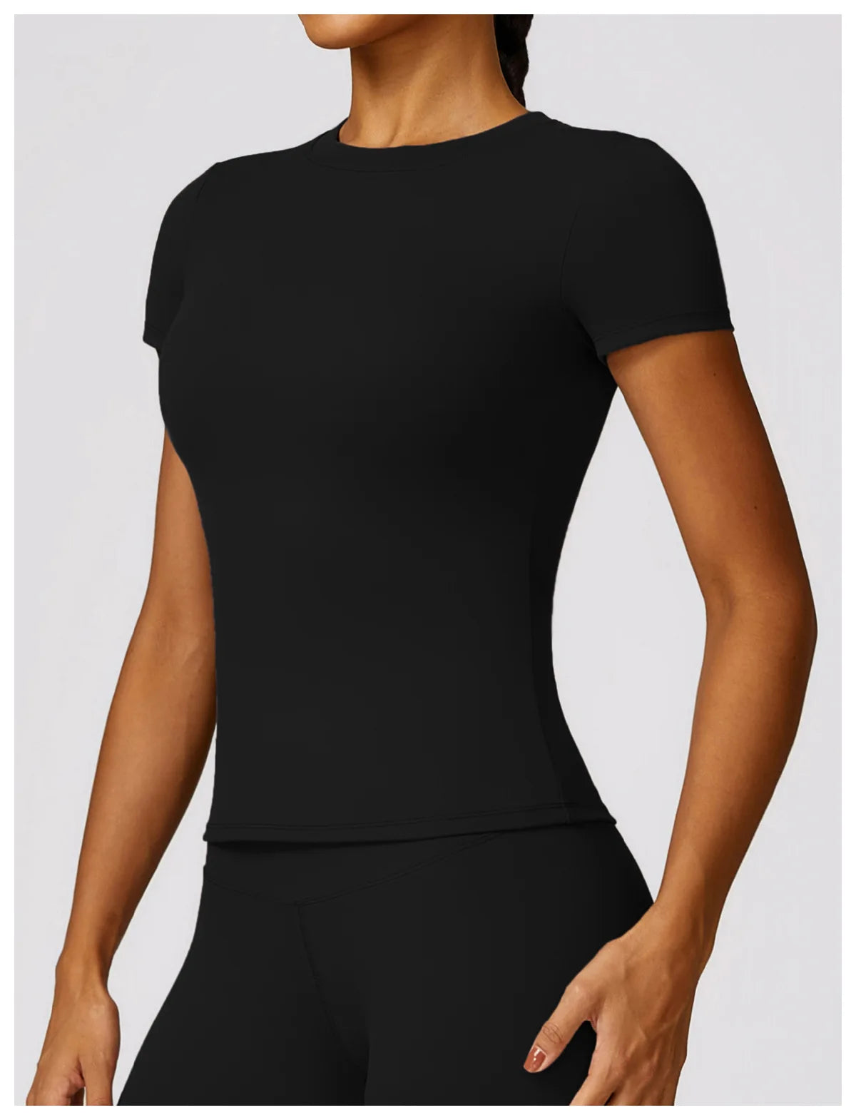 Seamless Yoga Top for Women – Lightweight & Stretchy