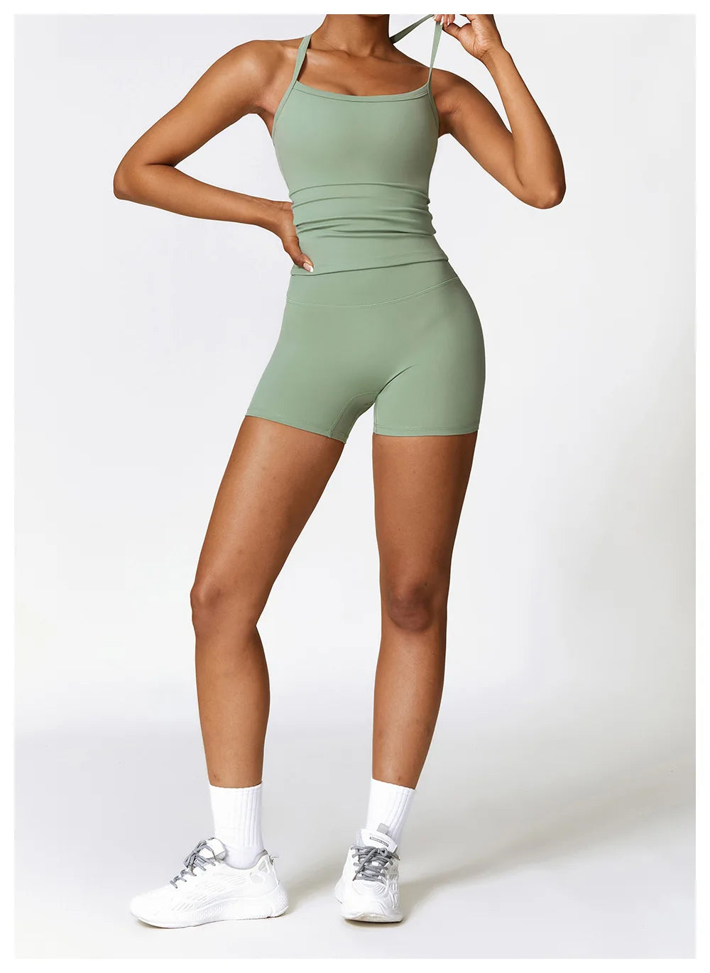 KiKis breathable gym workout bra for women in light green paired with matching shorts