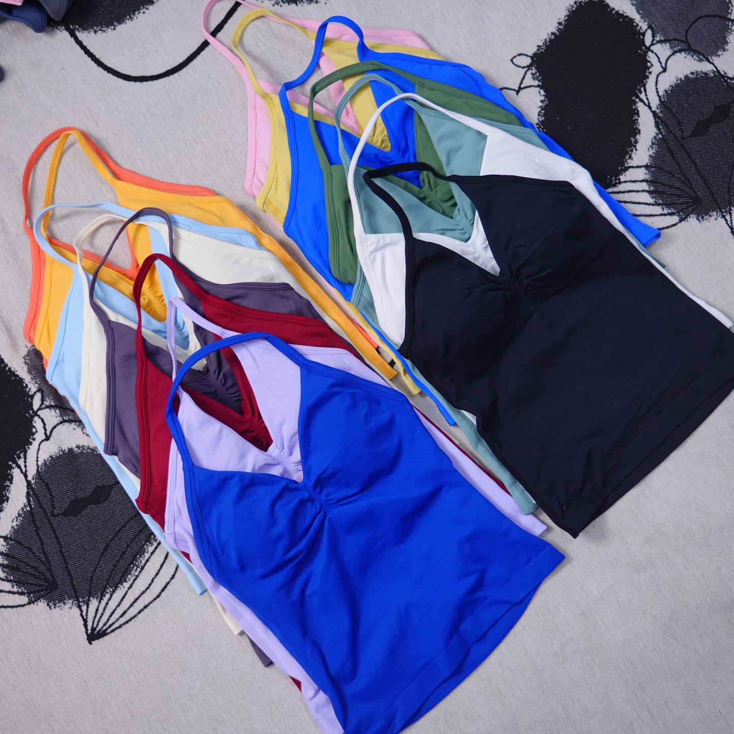 KiKis seamless yoga sports bras in various colors with thin straps and soft fabric for comfort
