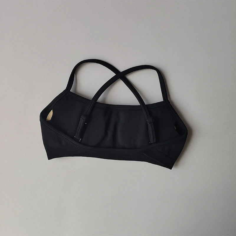 KiKis black seamless yoga suit for women top with crisscross adjustable straps