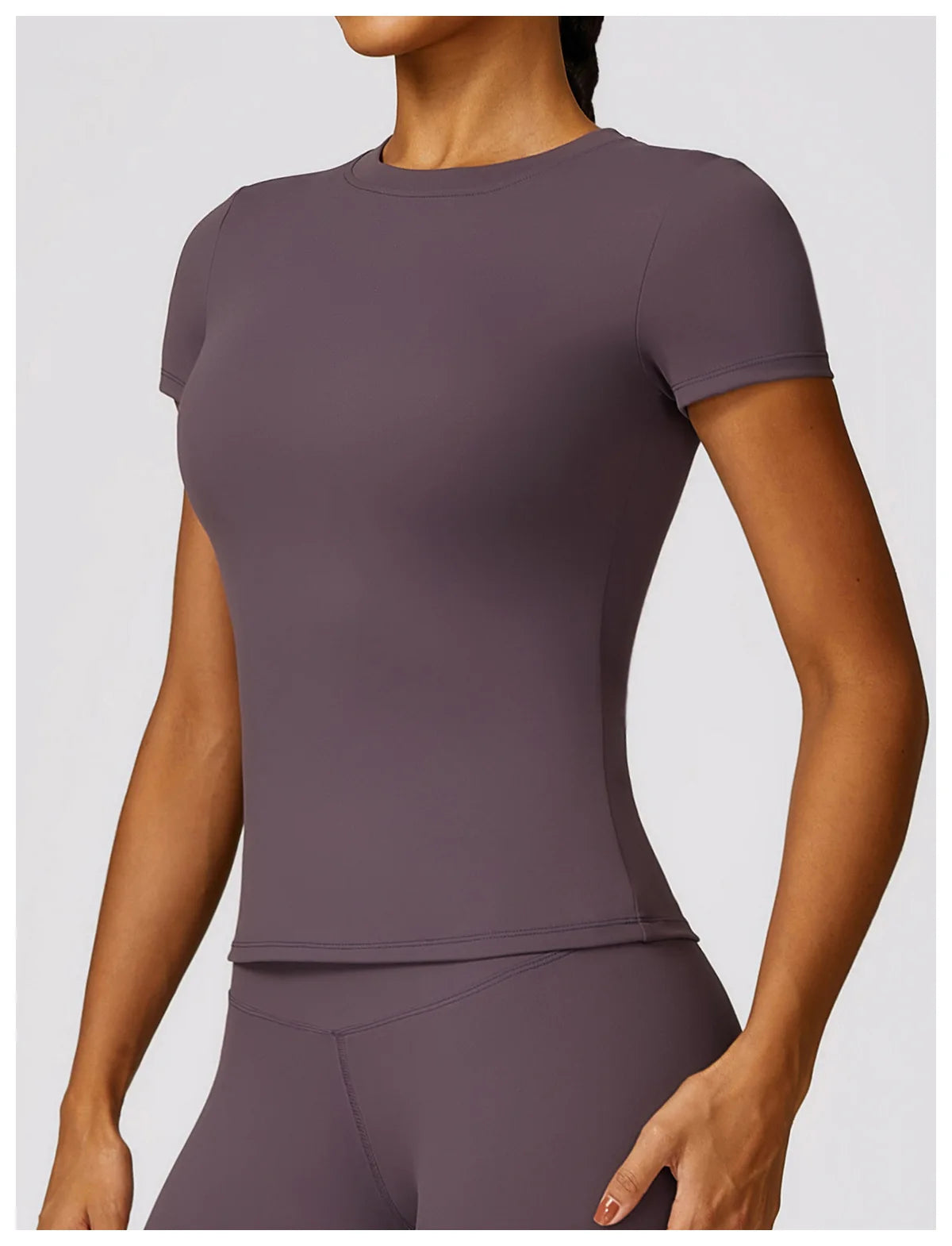 KiKis seamless yoga top for women in mauve purple short sleeve fitted design