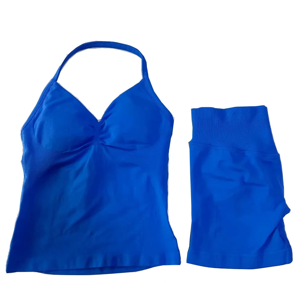 KiKis seamless fitness yoga set for women in vibrant blue with a halter top and high-waist shorts