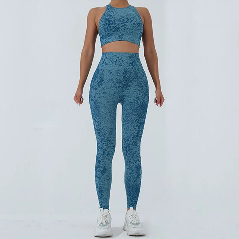 Women's Seamless Yoga Set - Comfortable & Stylish